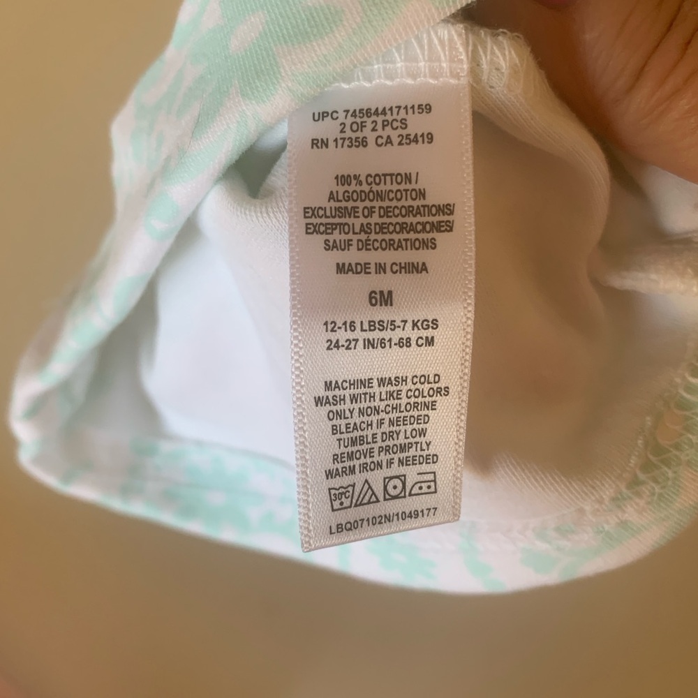 Infant Set of 5 Beanies - Picture 4 of 10